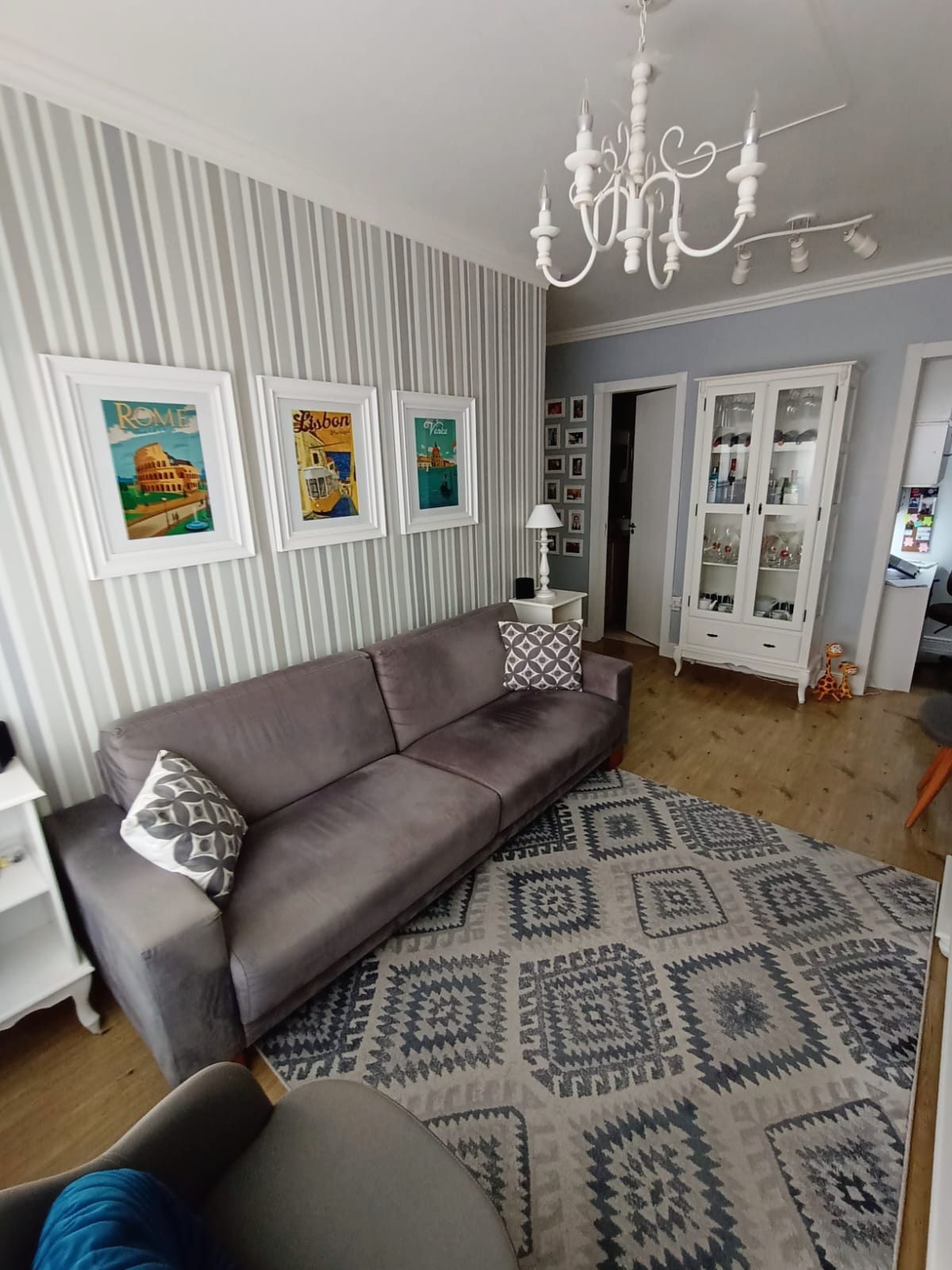 Apartamento com 2 quartos e 69m² à venda em Jardim Planalto, Porto Alegre. — foto 2