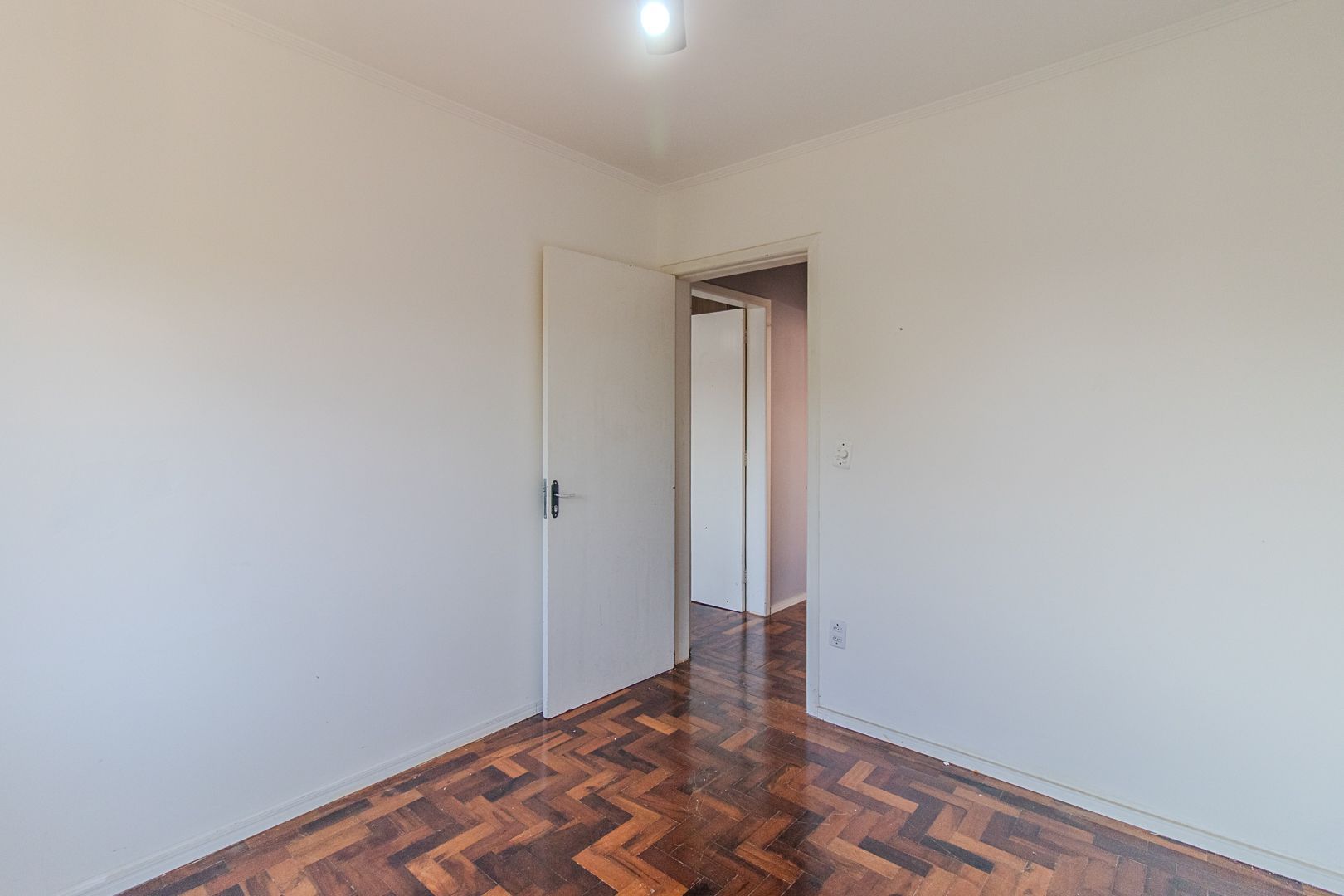 Apartamento à venda com 2 quartos, 70m² - Foto 10
