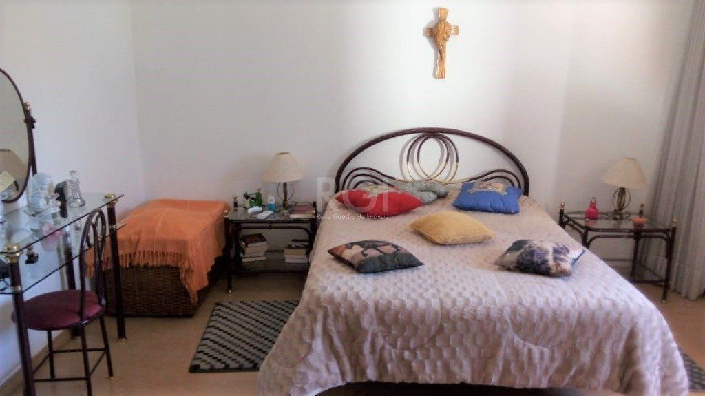Casa à venda com 3 quartos, 240m² - Foto 30