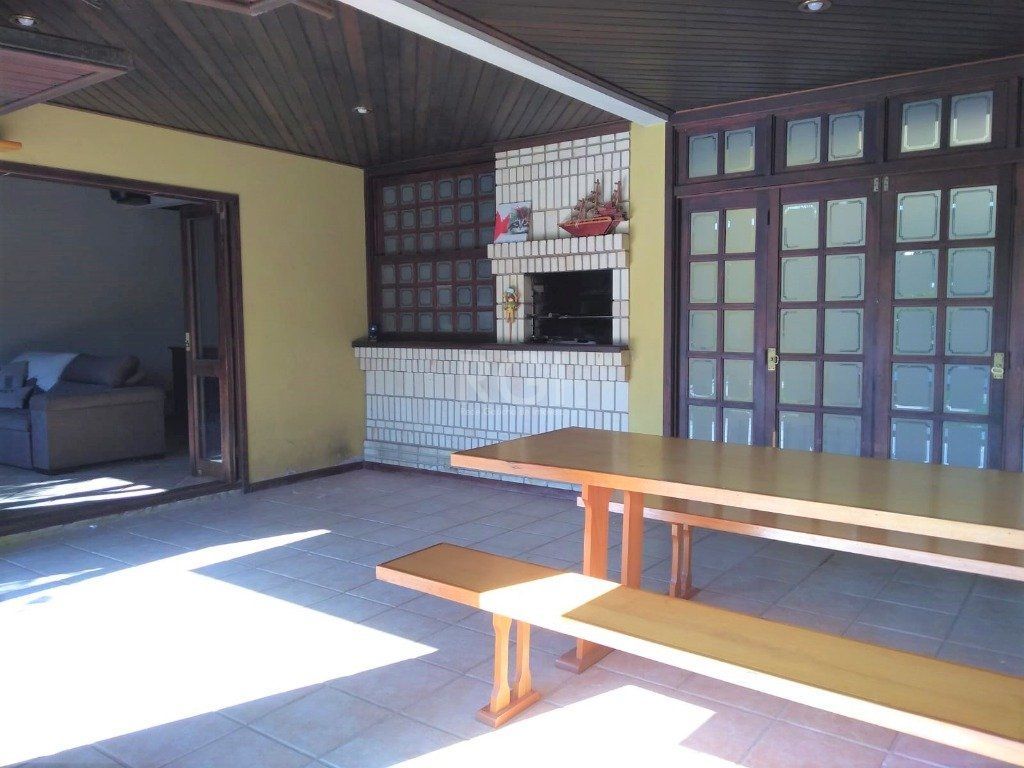 Casa à venda com 3 quartos, 219m² - Foto 20
