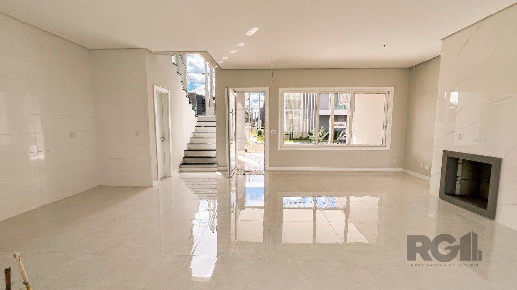 Casa de Condomínio à venda com 3 quartos, 173m² - Foto 1