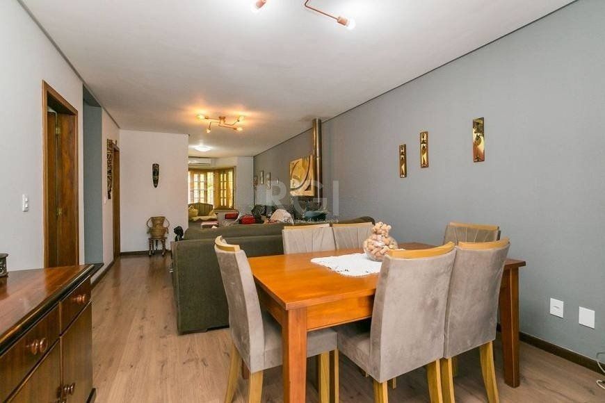 Casa à venda com 3 quartos, 148m² - Foto 6