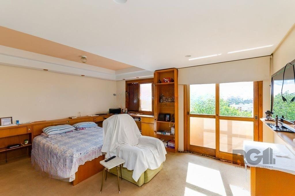 Casa à venda com 3 quartos, 379m² - Foto 25
