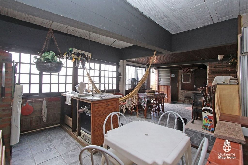 Casa à venda com 3 quartos, 287m² - Foto 6