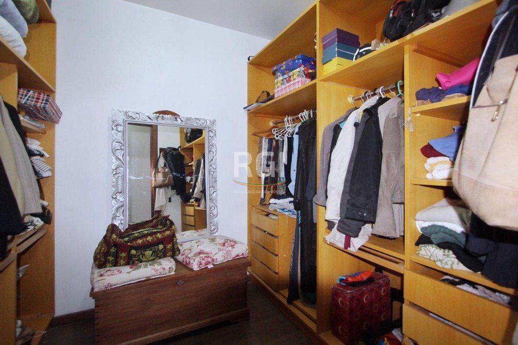 Casa à venda com 4 quartos, 269m² - Foto 26