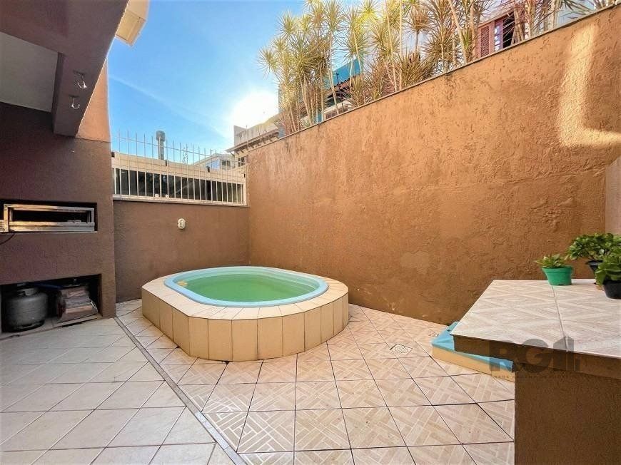Casa à venda com 3 quartos, 121m² - Foto 16
