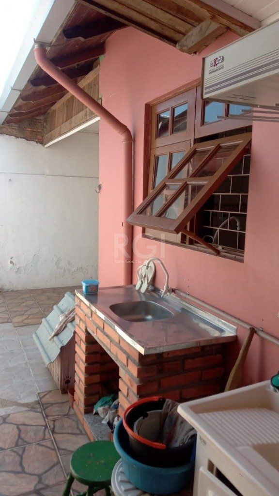 Casa à venda com 2 quartos, 52m² - Foto 3