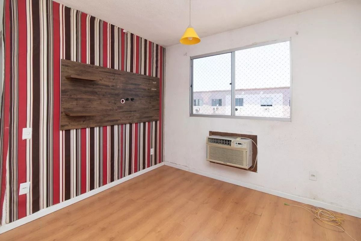 Apartamento com 53m², 2 dormitórios no bairro Hípica em Porto Alegre para Comprar