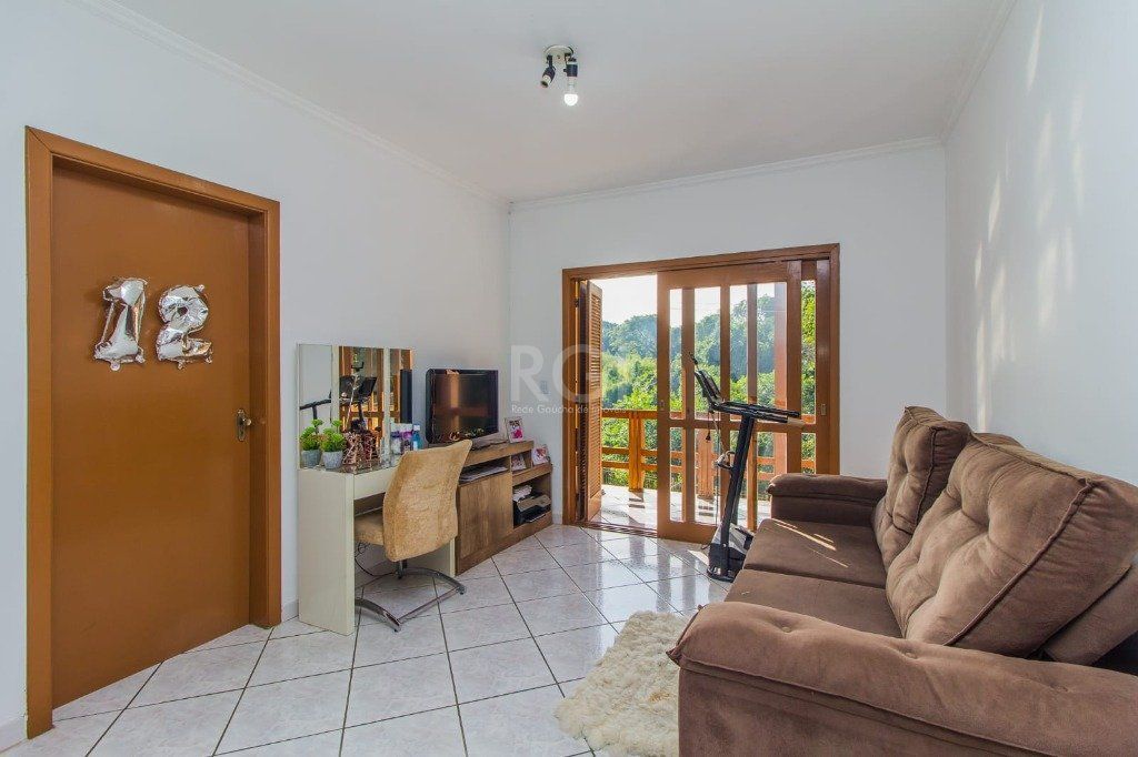 Casa à venda com 4 quartos, 300m² - Foto 31