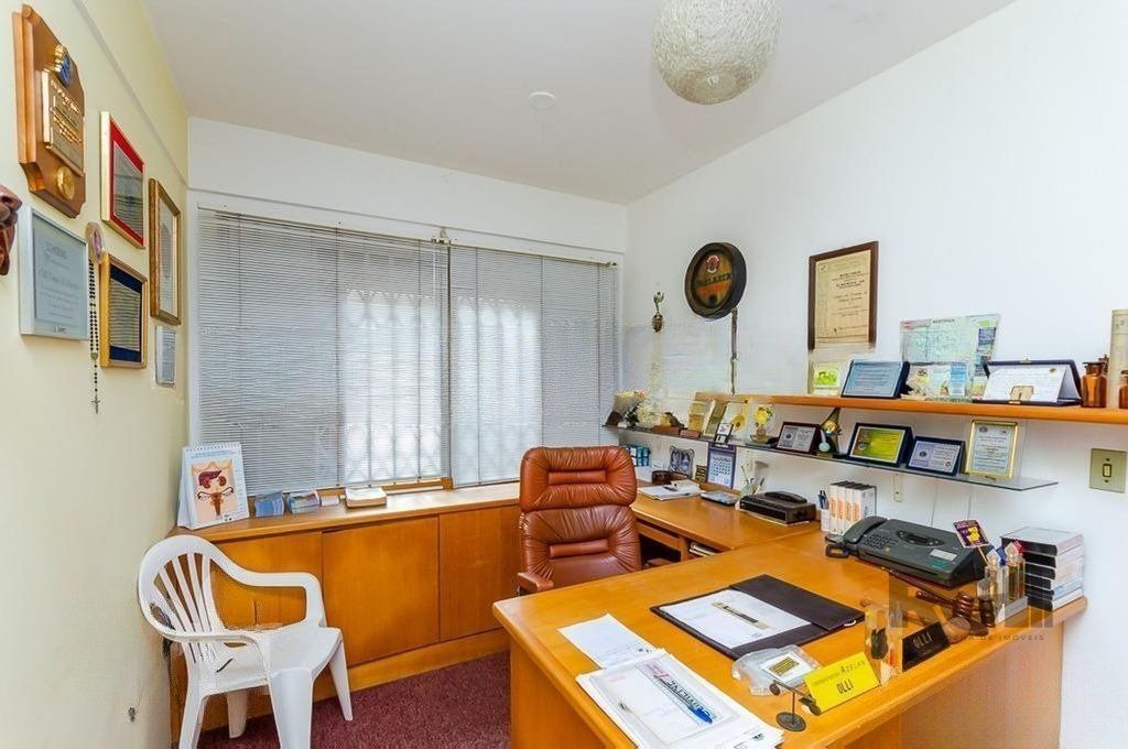 Casa à venda com 3 quartos, 379m² - Foto 47