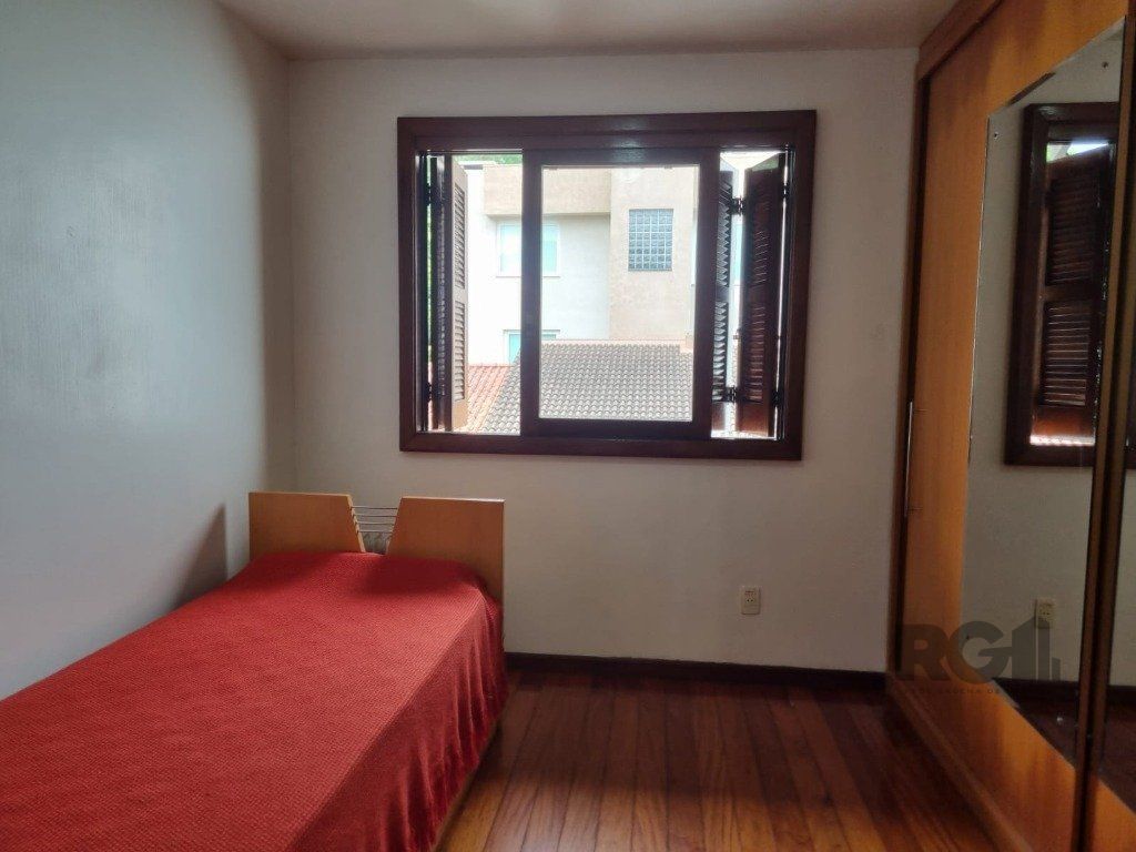 Casa à venda com 4 quartos, 225m² - Foto 20