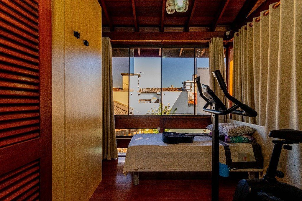 Casa, 4 quartos, 304 m² - Foto 52