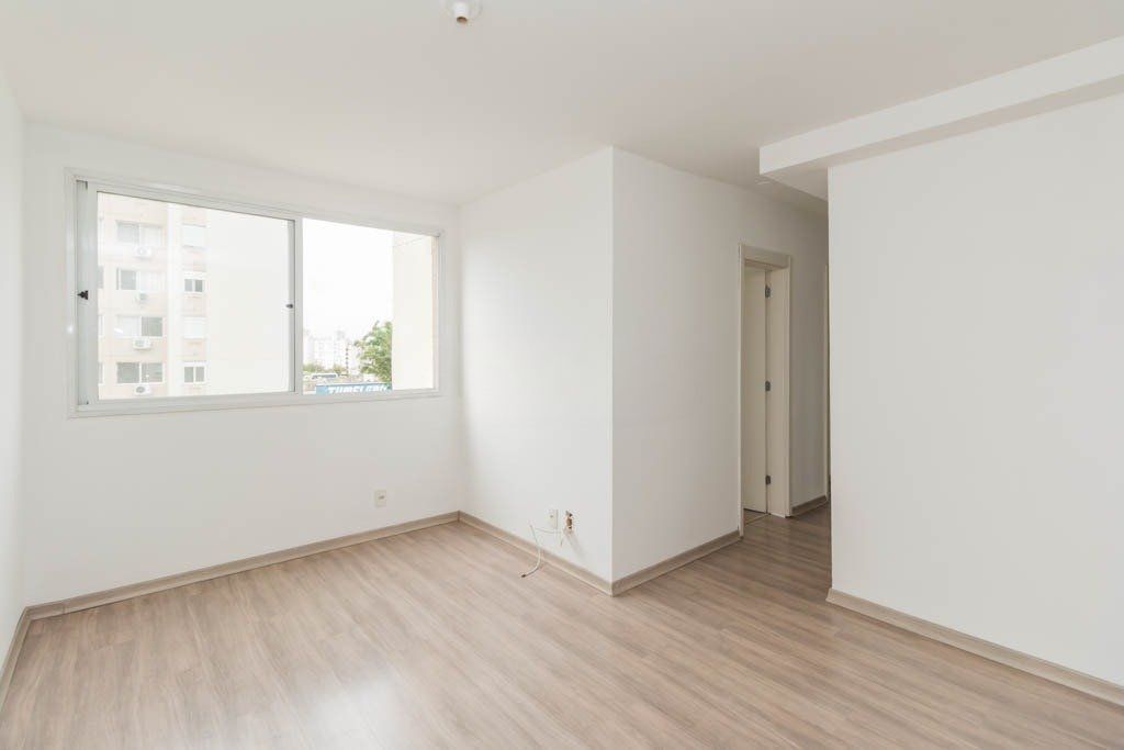 Apartamento 3 dormitórios com suíte, 62 m² no Sarandi em Porto Alegre/RS.