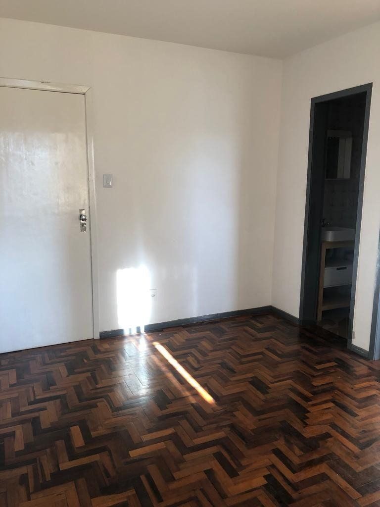 Apartamento à venda com 1 quarto, 35m² - Foto 7