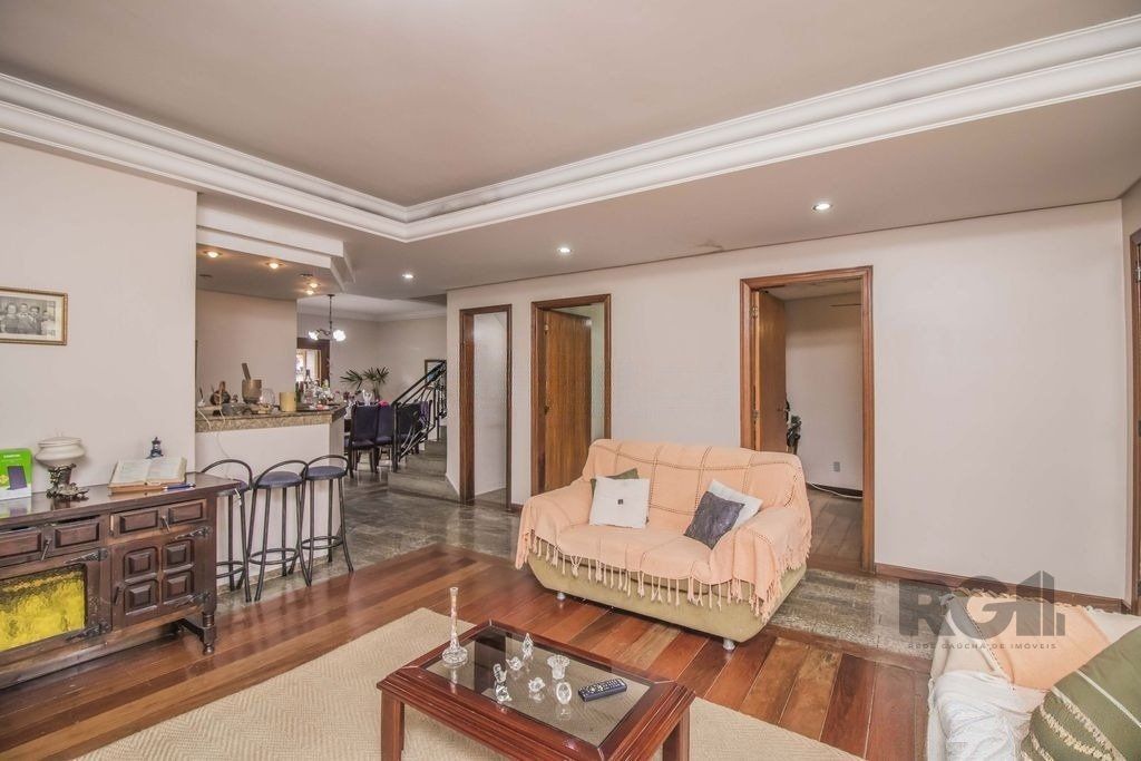 Casa, 4 quartos, 329 m² - Foto 4