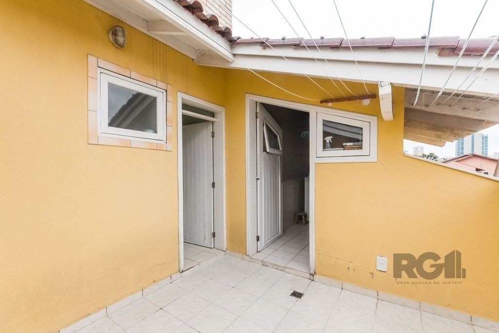 Casa à venda com 5 quartos, 381m² - Foto 20