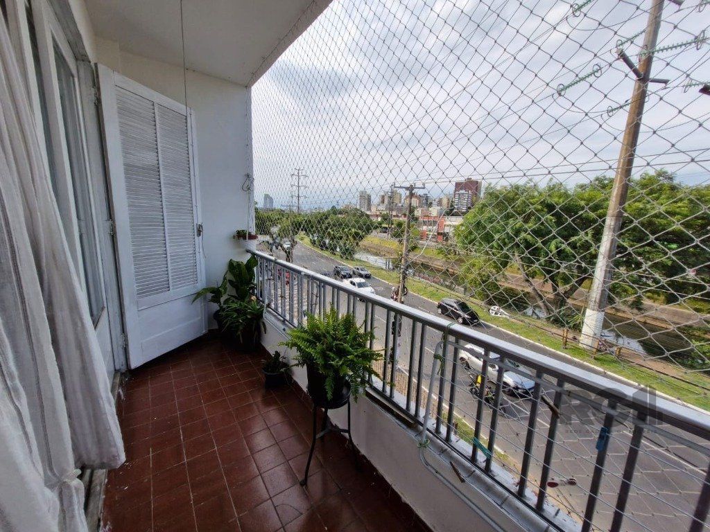 Apartamento, 3 quartos, 139 m² - Foto 2