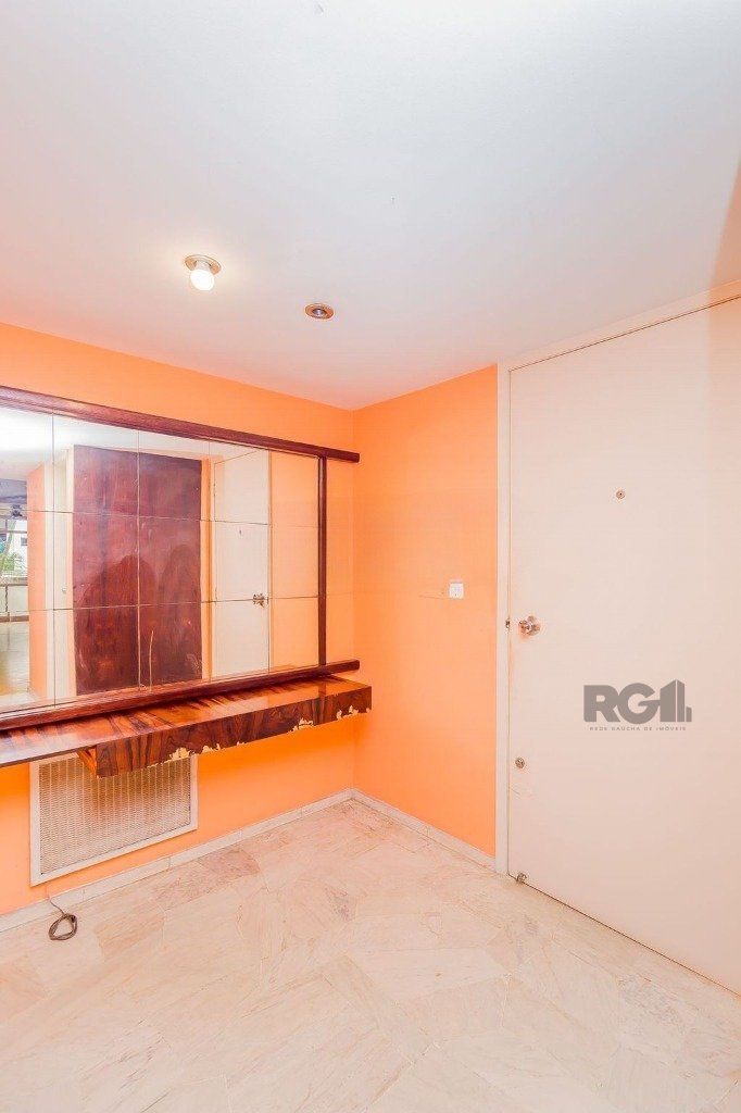 Apartamento à venda com 3 quartos, 214m² - Foto 10