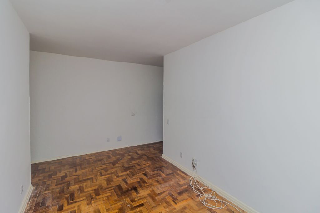 Apartamento à venda com 46m², 1 quarto no bairro Vila Ipiranga em Porto Alegre