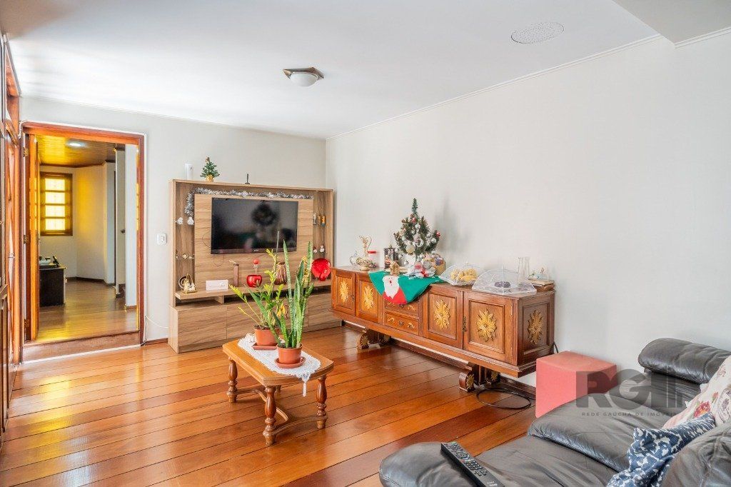 Casa, 4 quartos, 287 m² - Foto 2