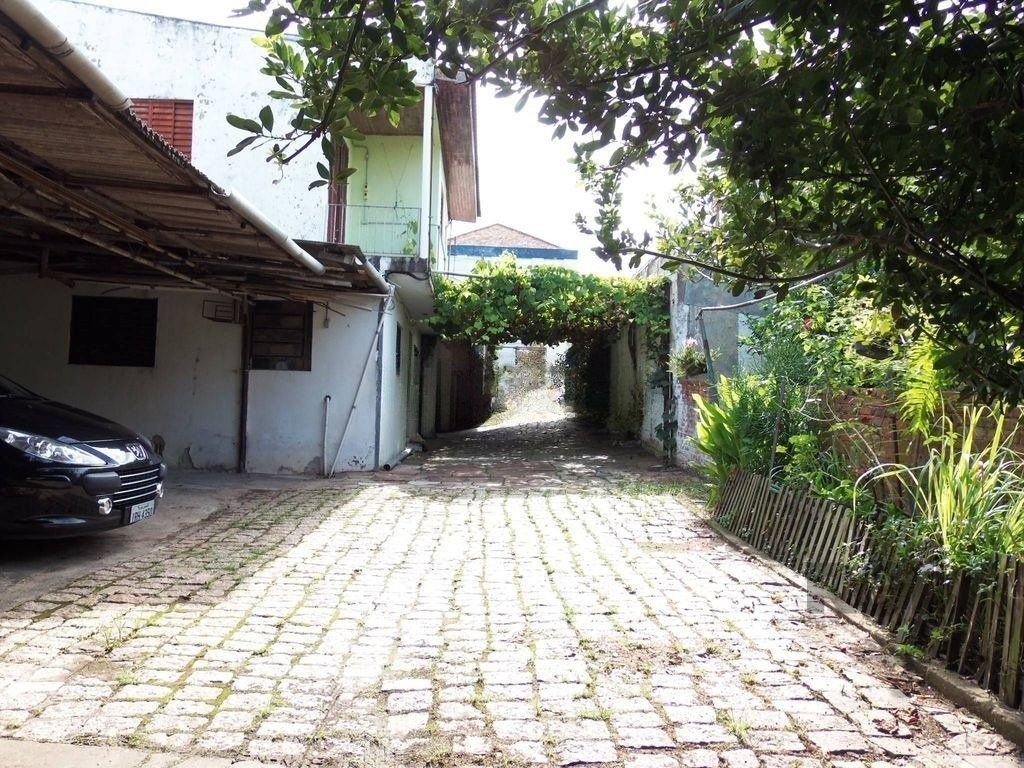 Casa 4 dormitórios no bairro Bom Jesus