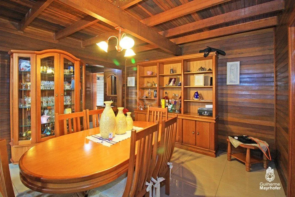 Casa, 3 quartos, 235 m² - Foto 3