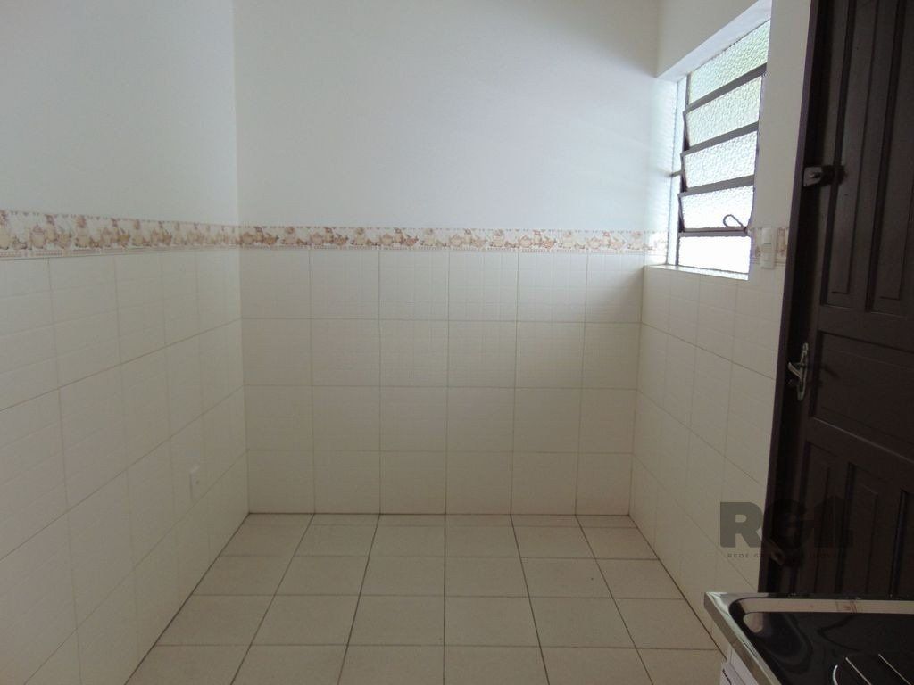 Casa à venda com 2 quartos, 84m² - Foto 12