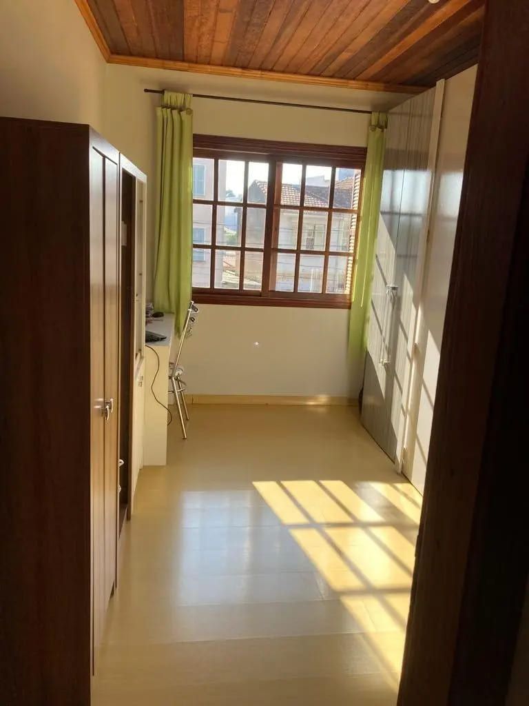Casa à venda com 3 quartos, 180m² - Foto 9