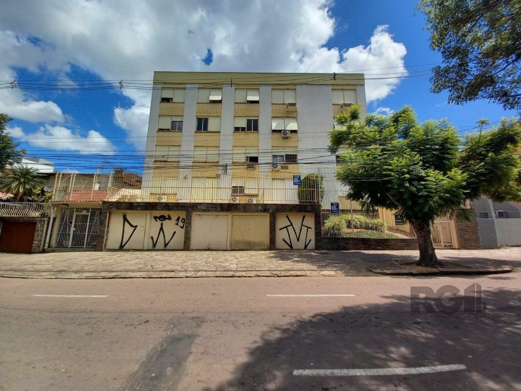 Apartamento à venda com 3 quartos, 115m² - Foto 2