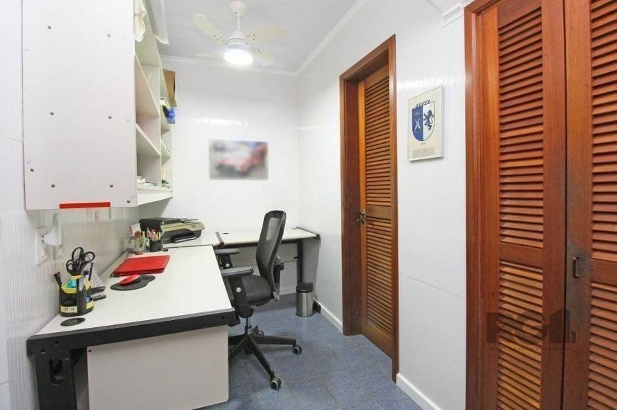 Casa à venda com 3 quartos, 245m² - Foto 27