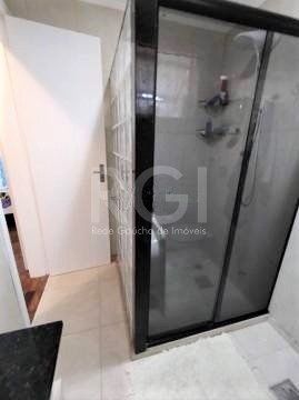 Apartamento à venda com 2 quartos, 63m² - Foto 18