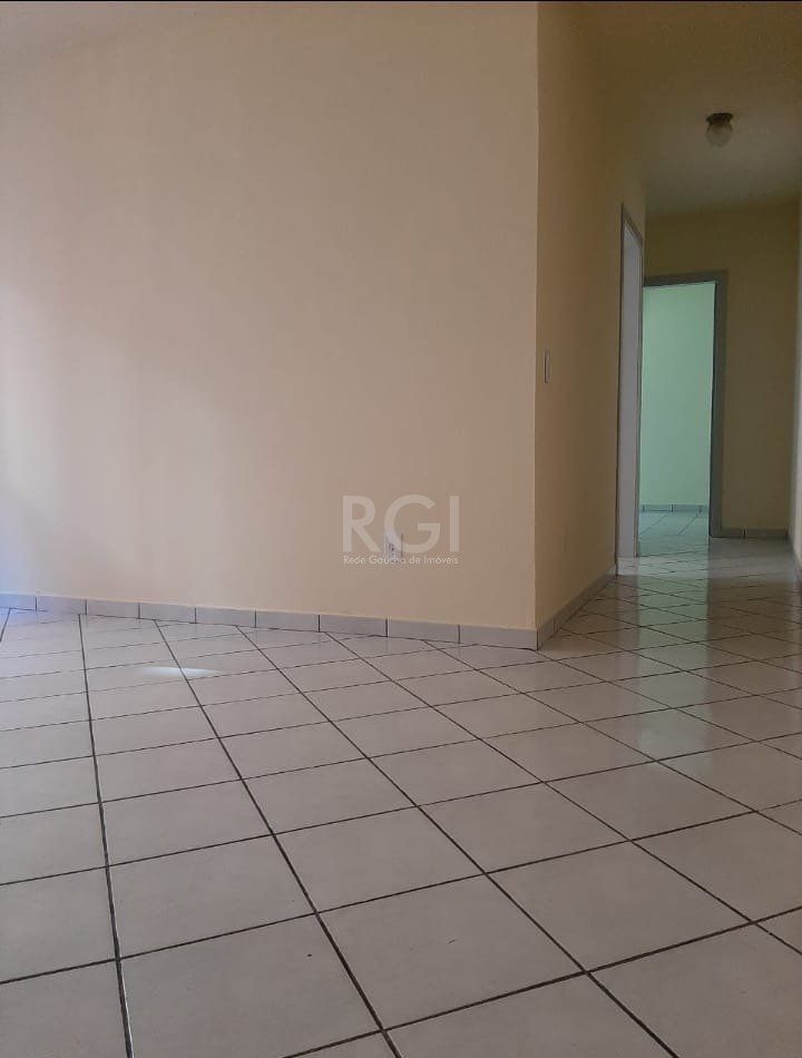 Apartamento à venda com 2 quartos, 61m² - Foto 2