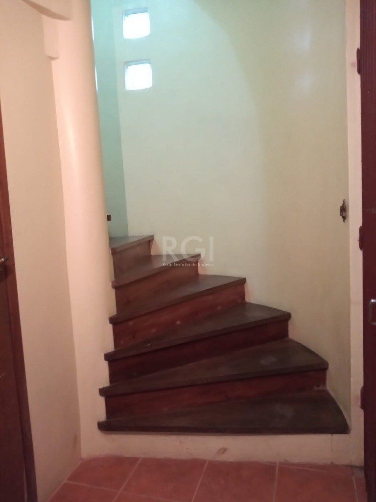 Casa à venda com 3 quartos, 256m² - Foto 11