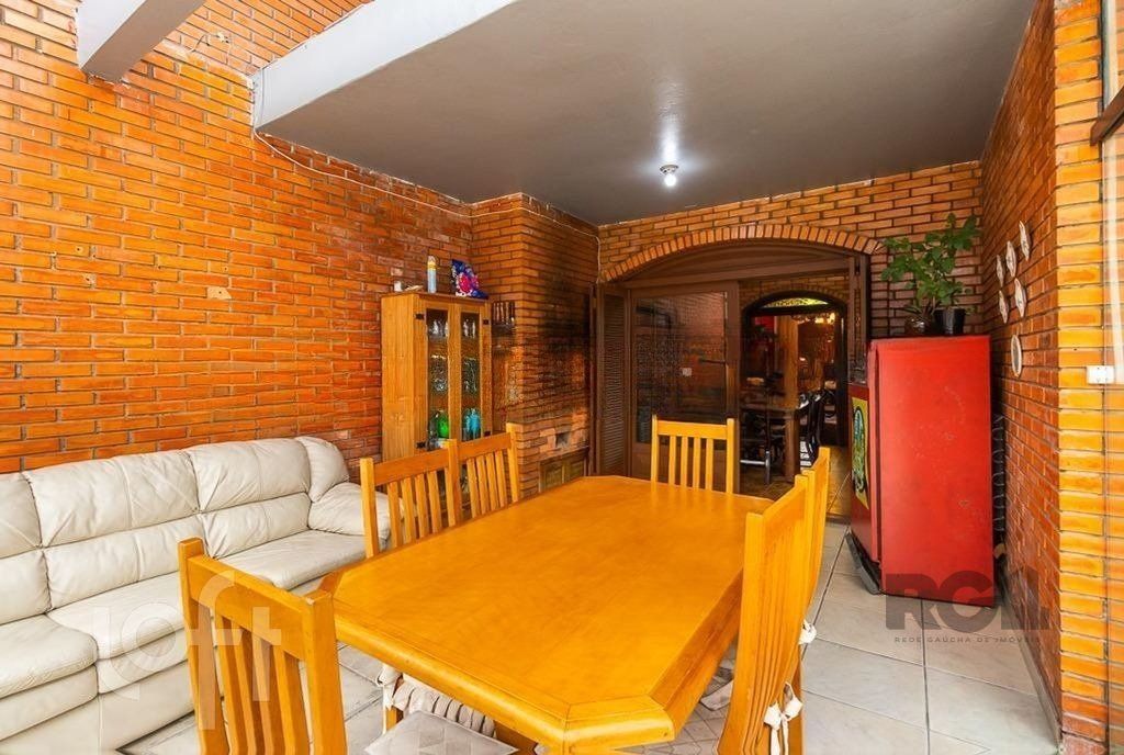 Casa à venda com 5 quartos, 245m² - Foto 26