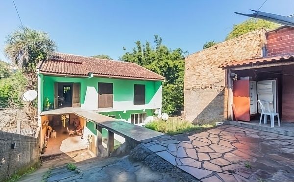 Casa de 5 dormitórios à venda no Bairro Bom Jesus - Porto Alegre