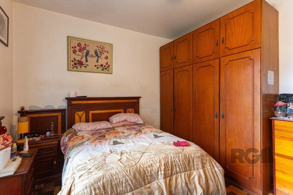 Casa à venda com 4 quartos, 244m² - Foto 29