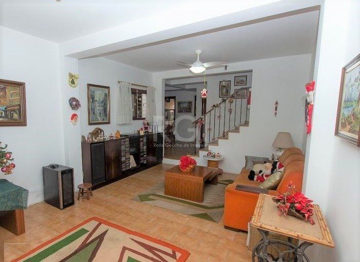 Casa à venda com 3 quartos, 240m² - Foto 5