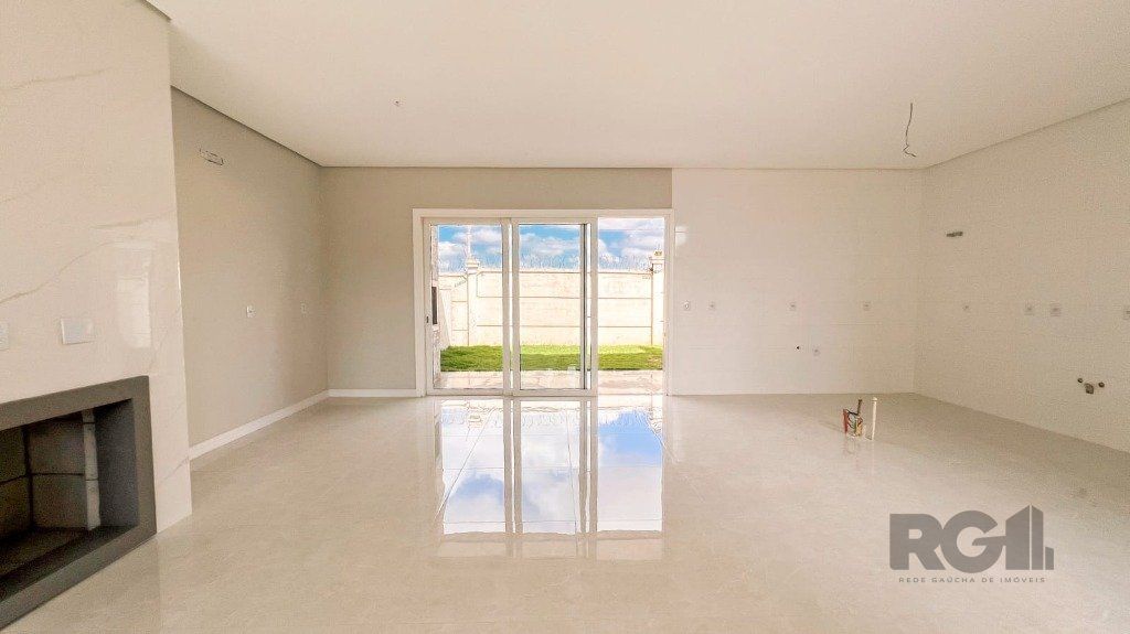 Casa de Condomínio à venda com 3 quartos, 173m² - Foto 2