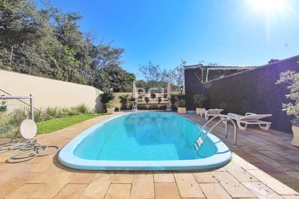 Casa à venda com 3 quartos, 250m² - Foto 27