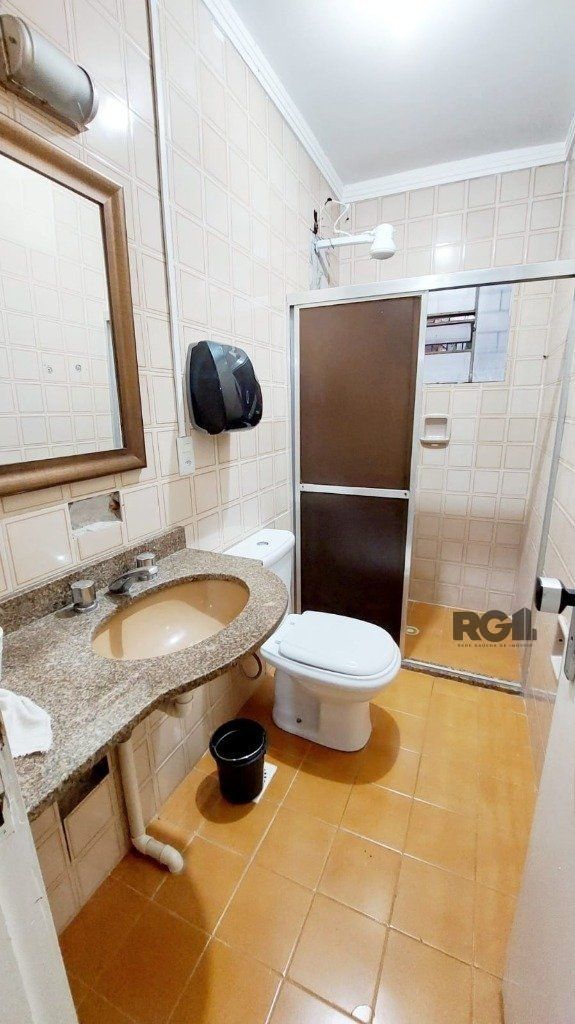 Casa à venda com 3 quartos, 200m² - Foto 11