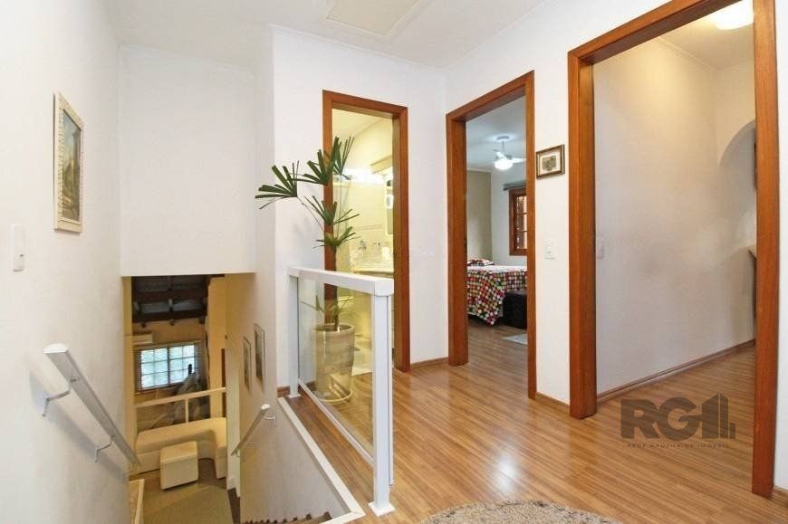 Casa à venda com 3 quartos, 245m² - Foto 11
