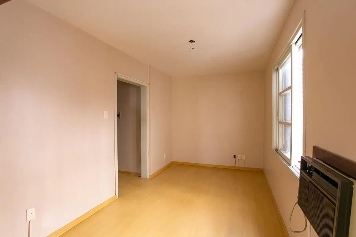 Apartamento de 3 dormitorios à venda em Bairro Partenon, Porto Alegre — foto 4