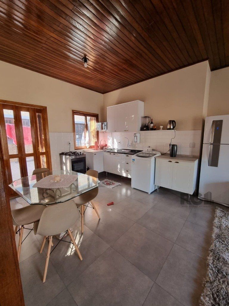 Casa, 3 quartos, 225 m² - Foto 3