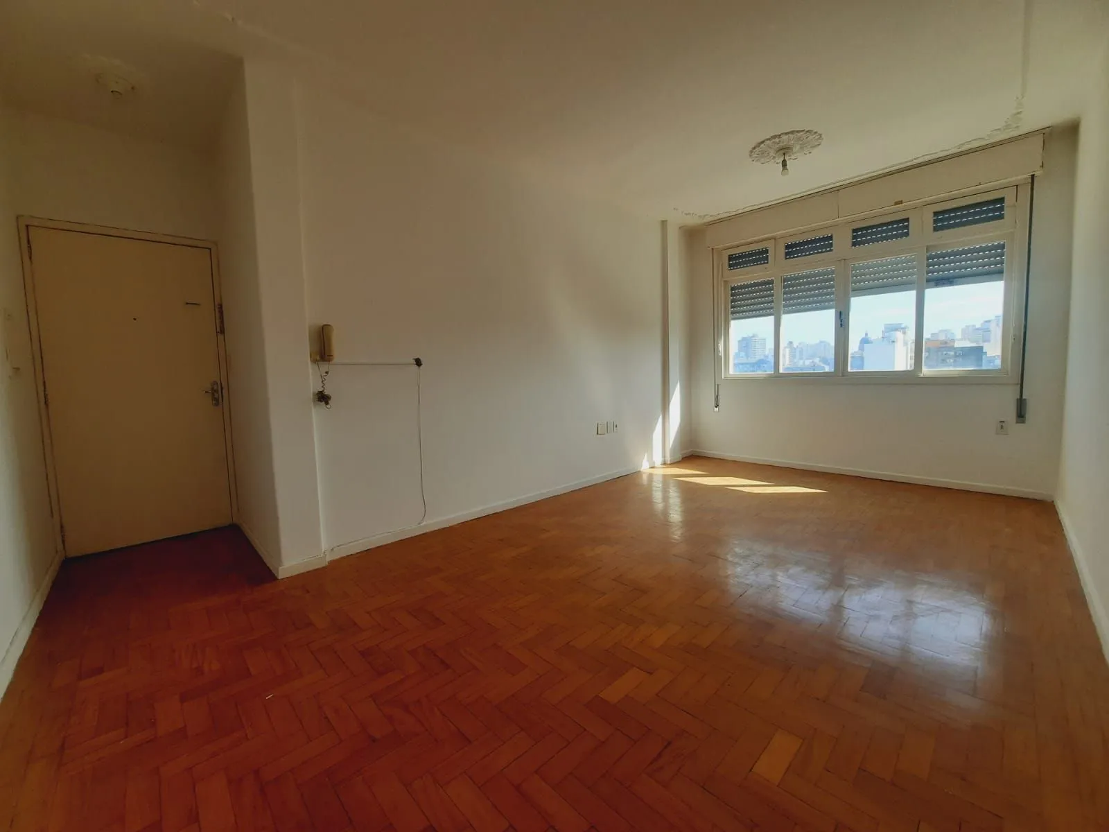 Apartamento com 114m², 3 dormitórios no bairro Cidade Baixa em Porto Alegre para Comprar