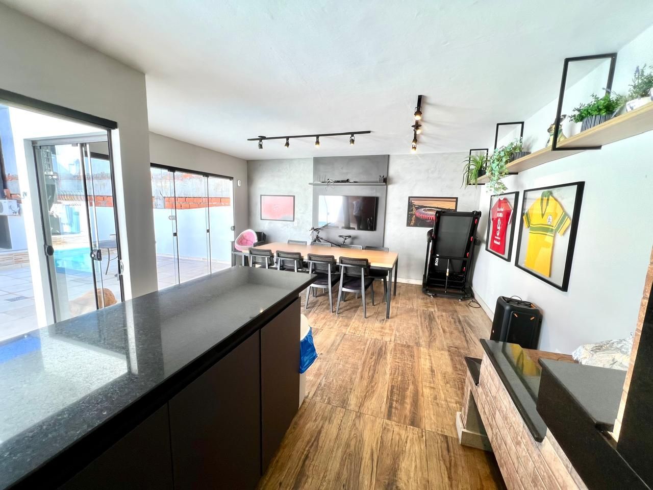Casa à venda com 3 quartos, 278m² - Foto 25