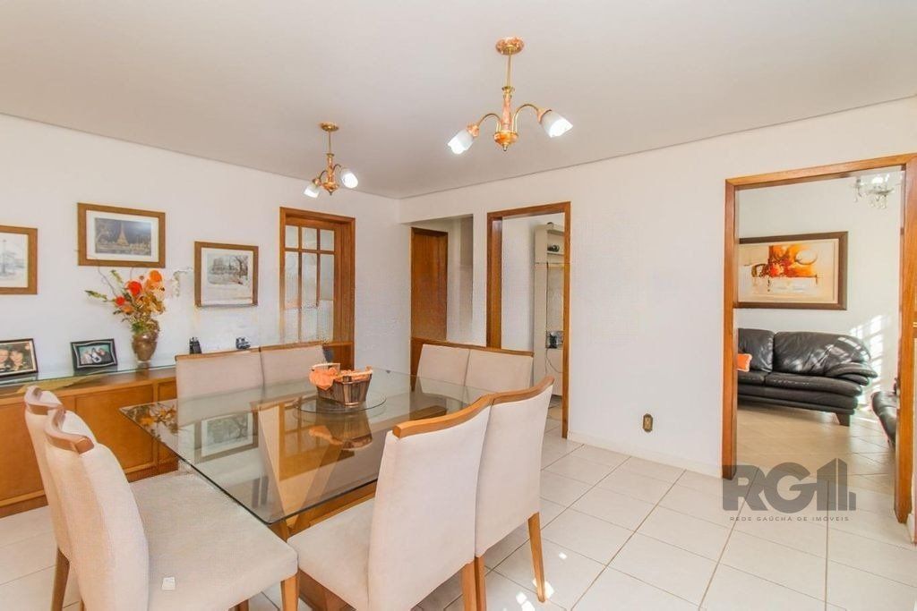 Casa à venda com 4 quartos, 189m² - Foto 3