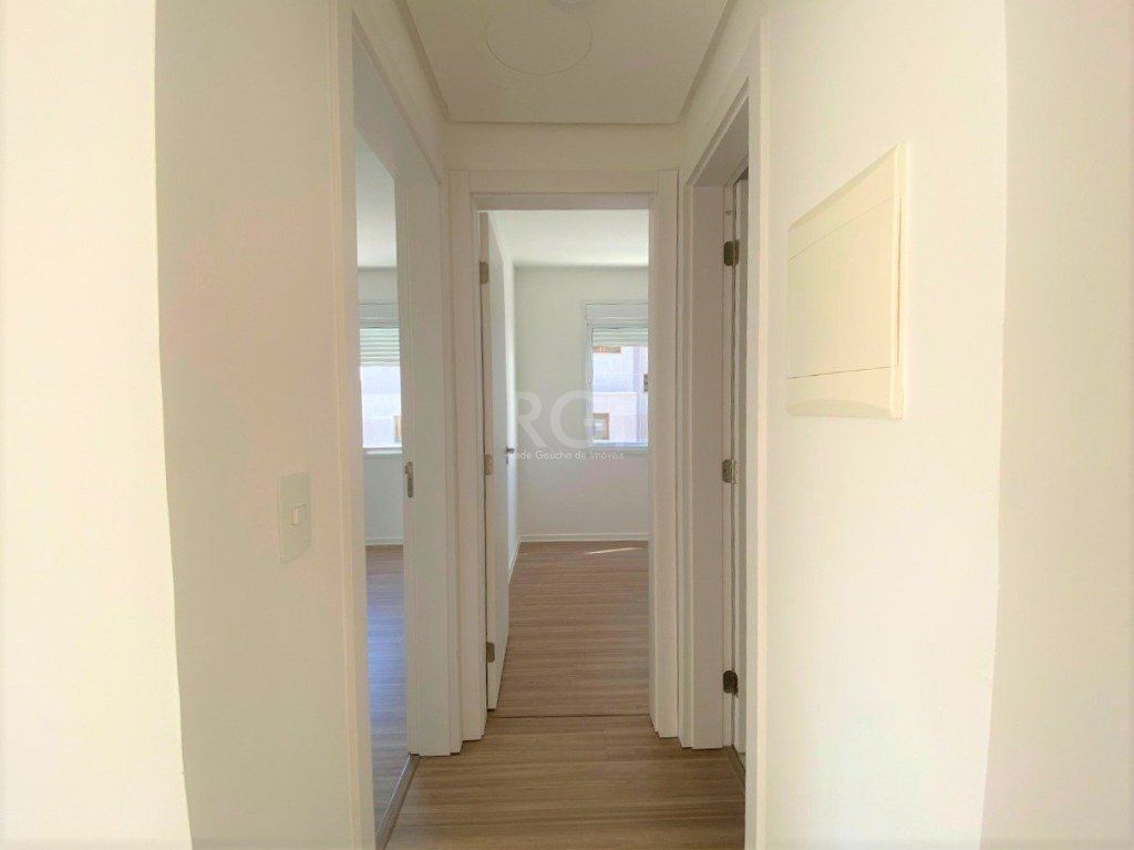 Apartamento à venda com 2 quartos, 66m² - Foto 4