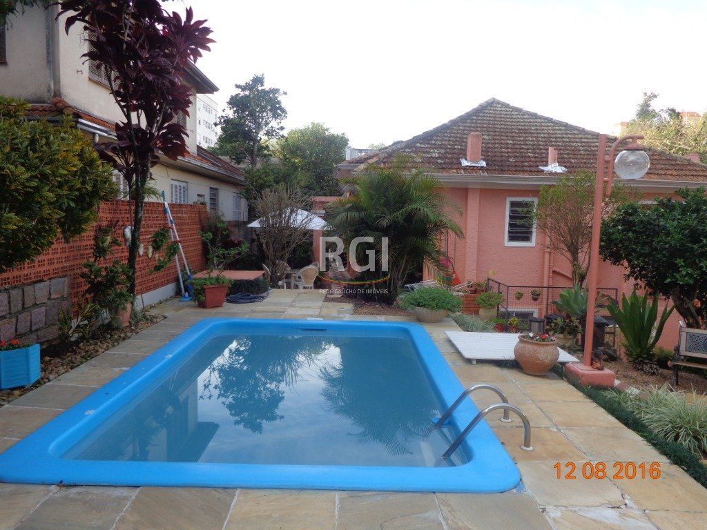 Casa, 6 quartos, 240 m² - Foto 3