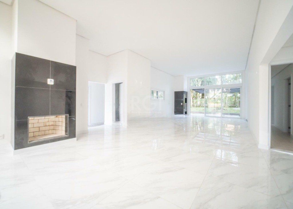 Casa, 4 quartos, 225 m² - Foto 2