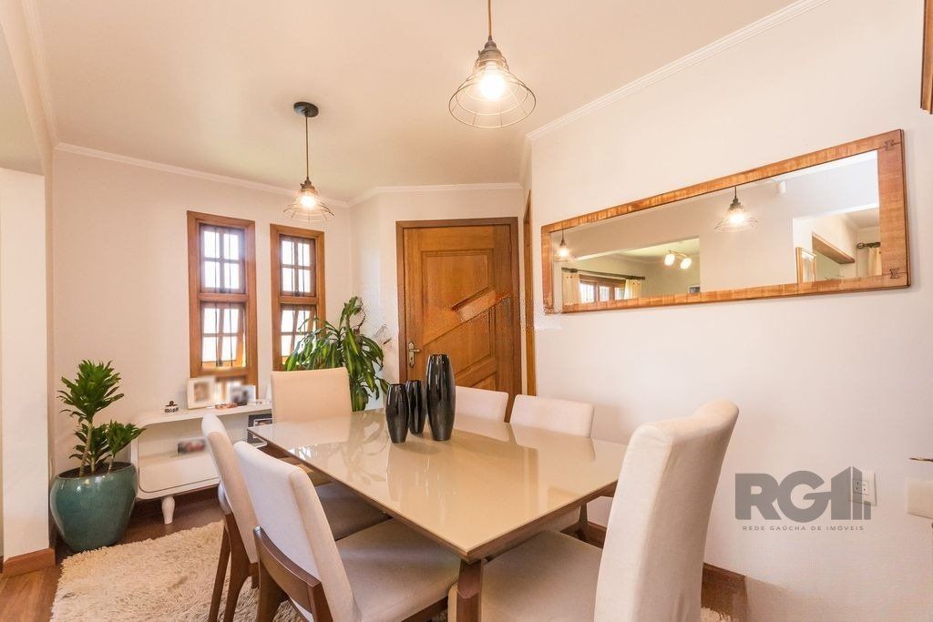 Casa à venda com 3 quartos, 195m² - Foto 8